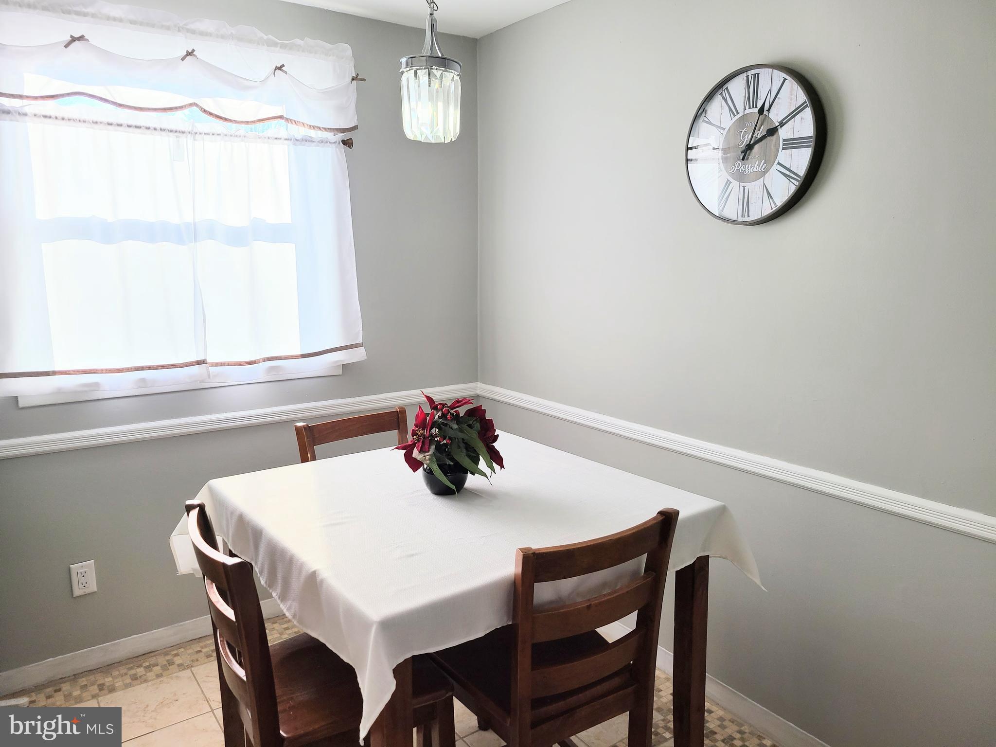 12541 Deer Run Road Philadelphia, PA 19154 - Photo 10 of 49 Gallery Image 10