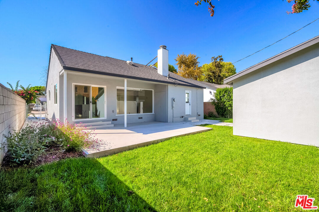 5822 Saloma Avenue Sherman Oaks, CA 91411 - Photo 15 of 22