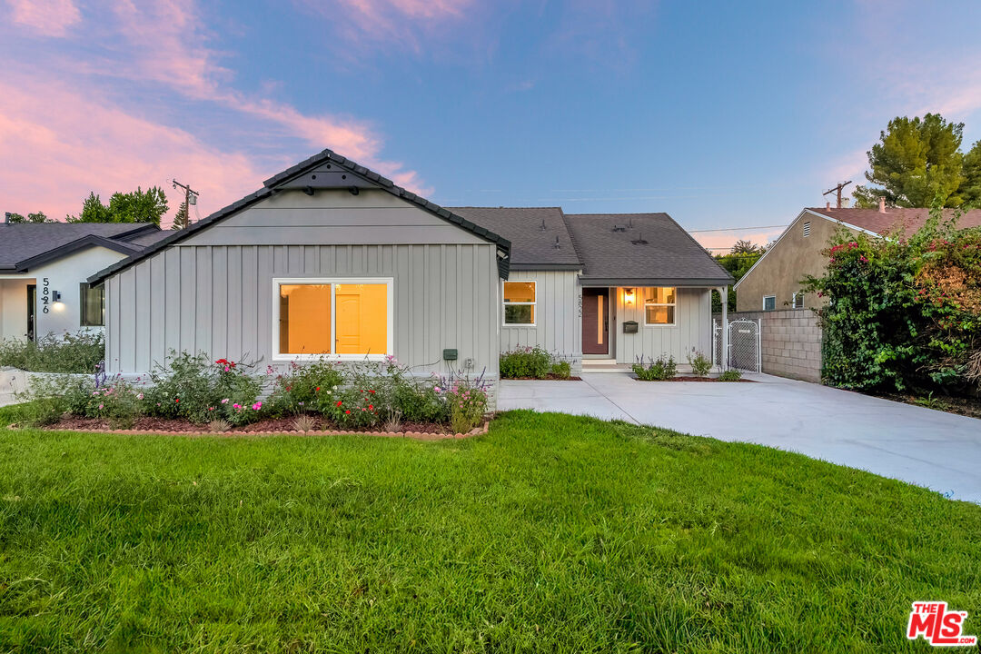 5822 Saloma Avenue Sherman Oaks, CA 91411 - Photo 3 of 22