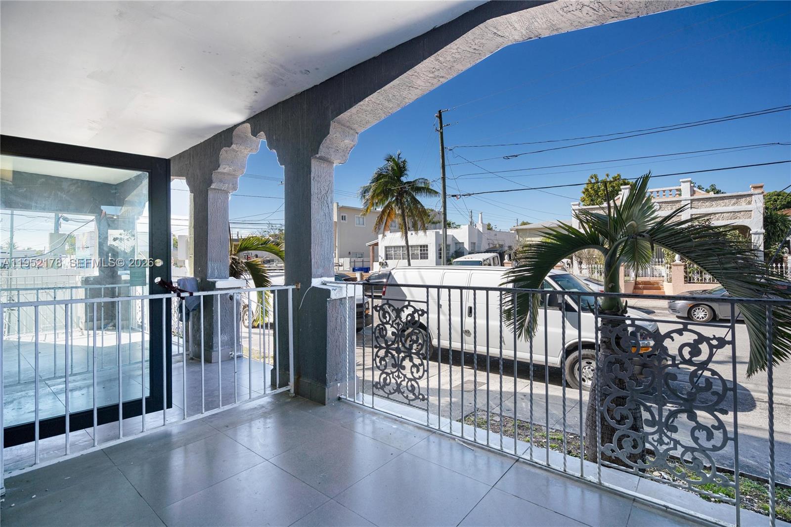 629 Southwest 10th Avenue, Unit 1 Miami, FL 33130 - Photo 27 of 29