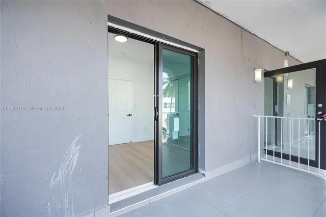 $2,400 | 629 Southwest 10th Avenue, Unit 1, Miami, FL 33130