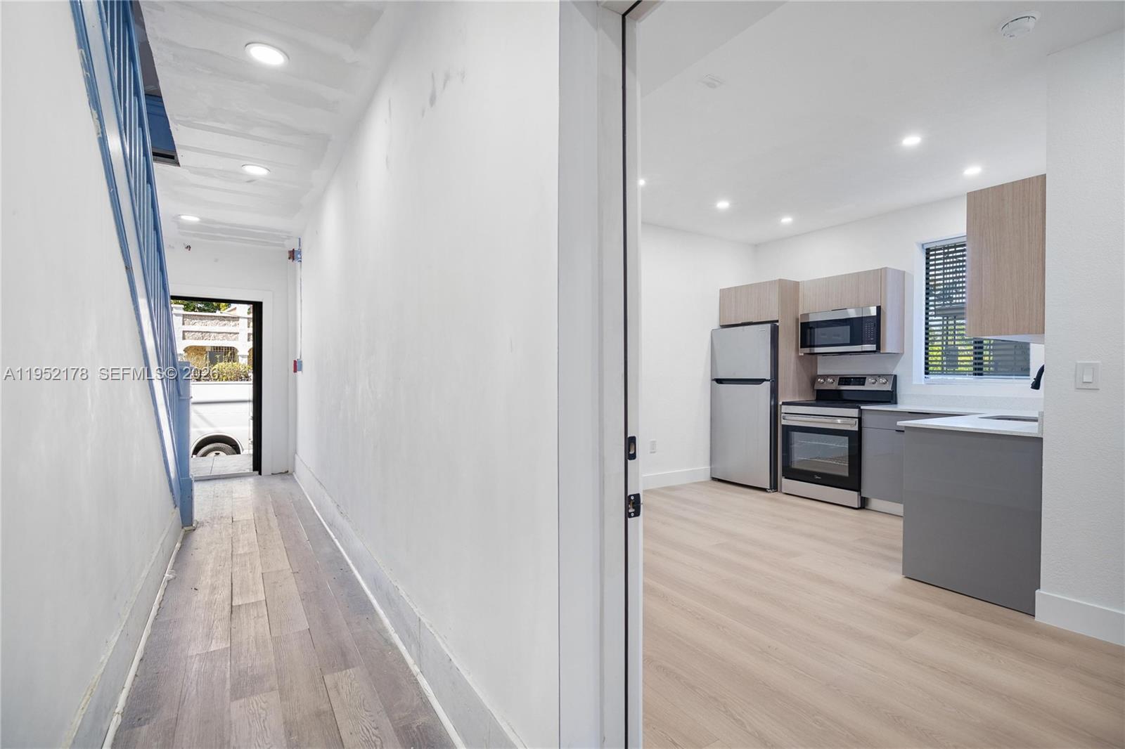 629 Southwest 10th Avenue, Unit 1 Miami, FL 33130 - Photo 6 of 29