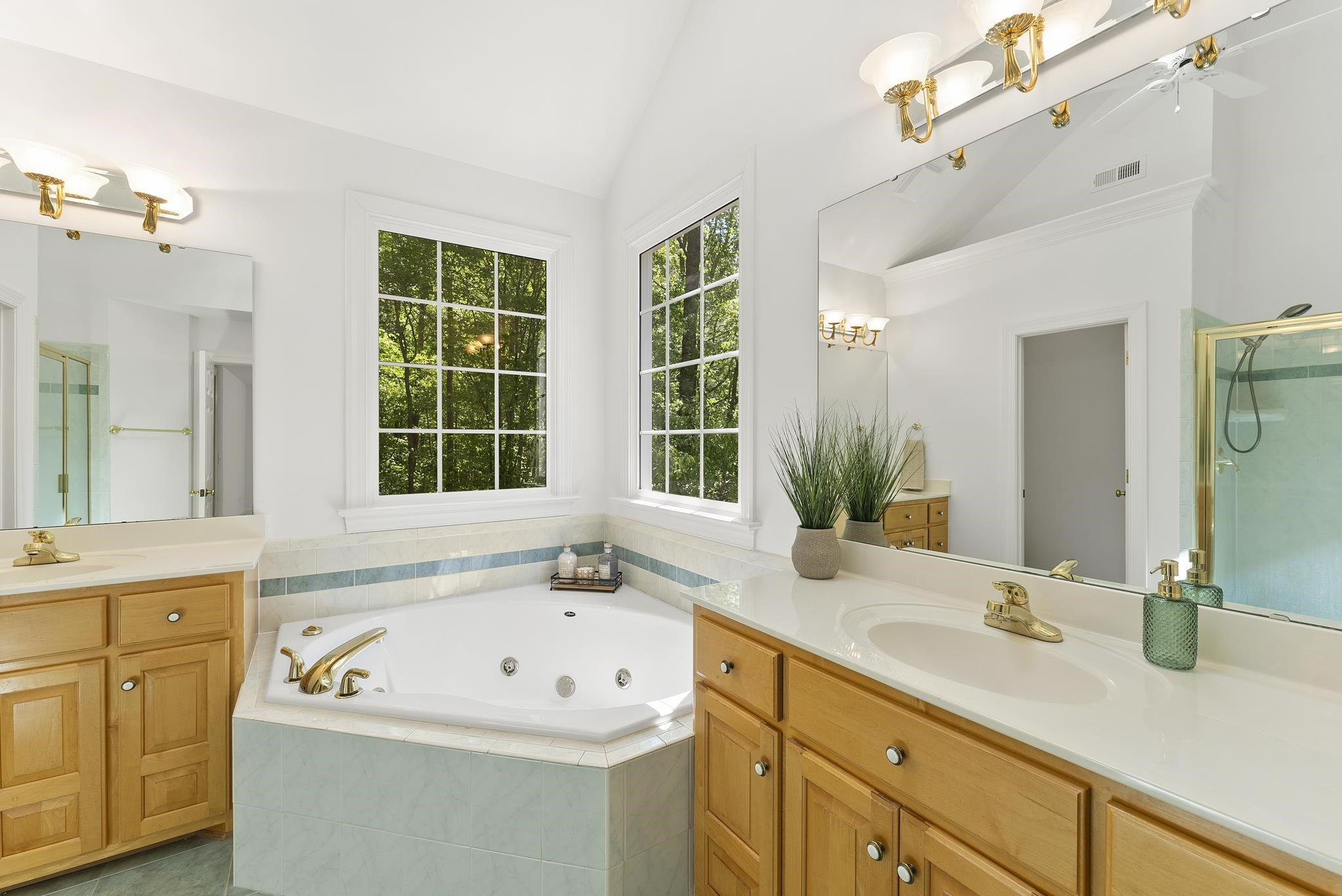 9436 Macon Road Raleigh, NC 27613 - Photo 29 of 37 Primary bathroom