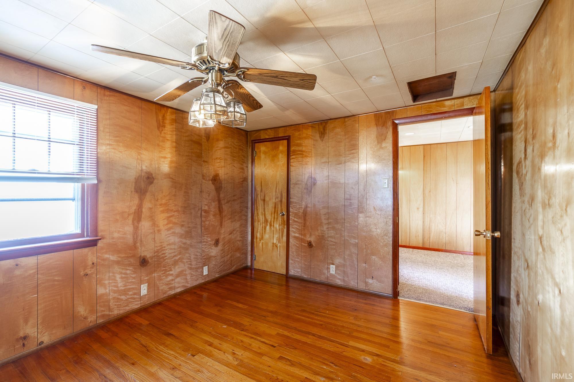 2108 Riverside Drive Huntington, IN 46750 - Photo 12 of 36 Gallery Image 12