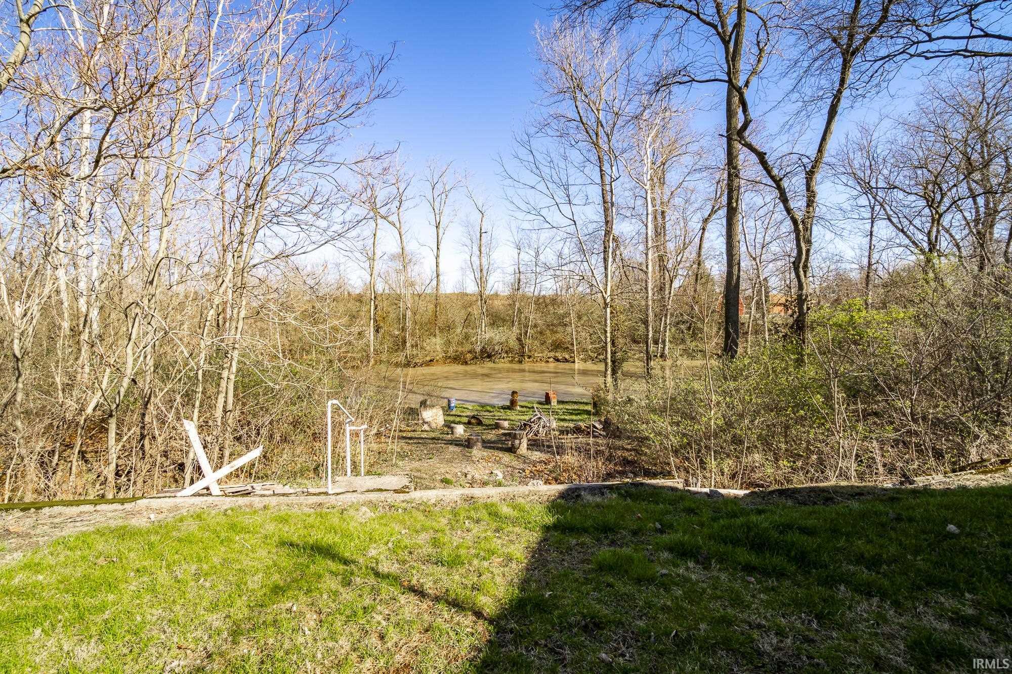 2108 Riverside Drive Huntington, IN 46750 - Photo 27 of 36 Gallery Image 27