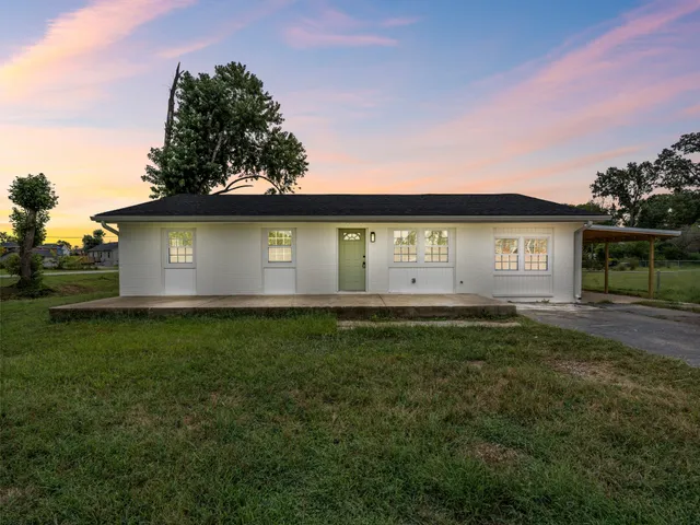 $375,000 | 202 Peggy Drive, Clarksville, TN 37042