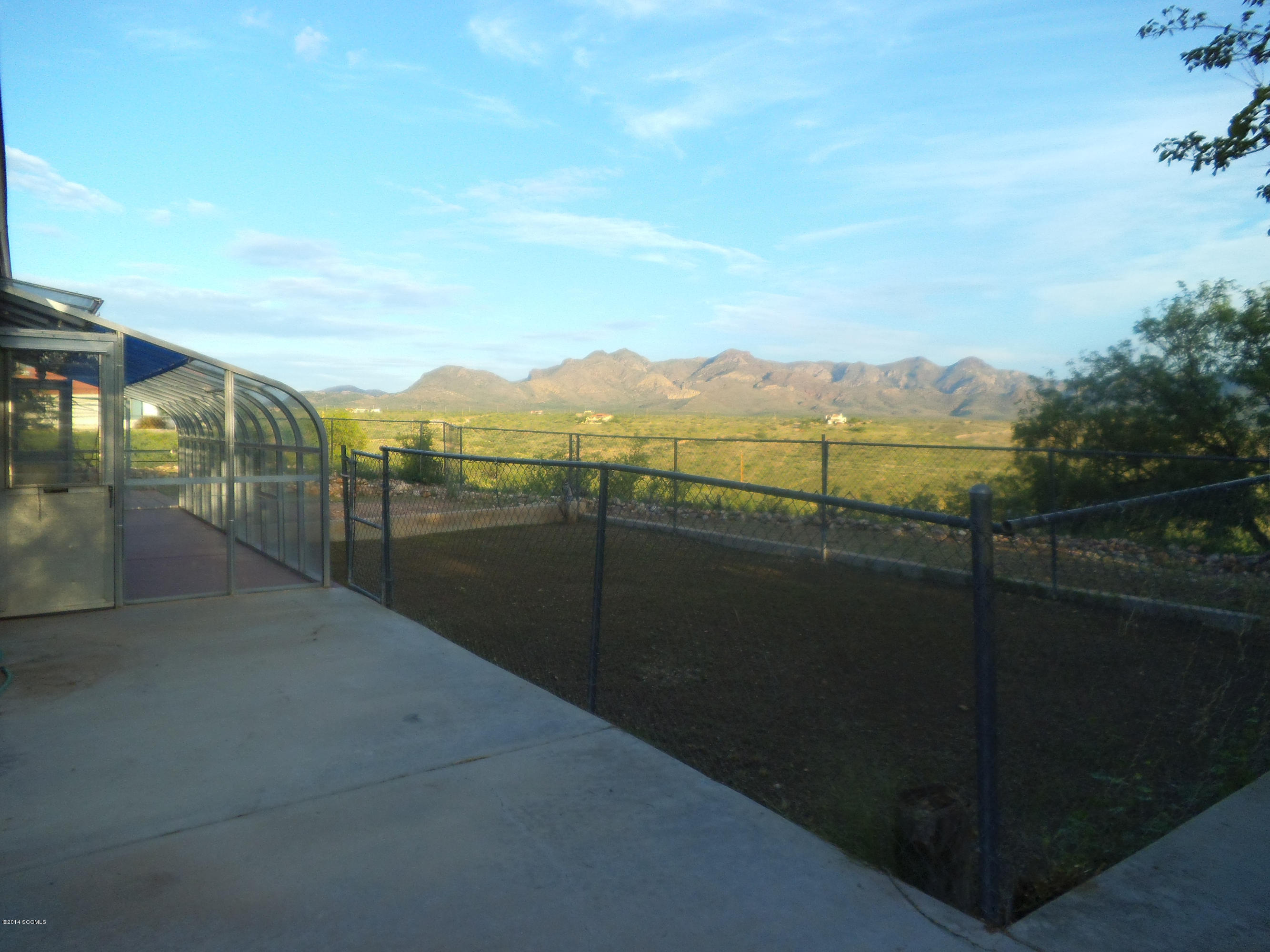624 Nopal Court Rio Rico, AZ 85648 - Photo 10 of 11