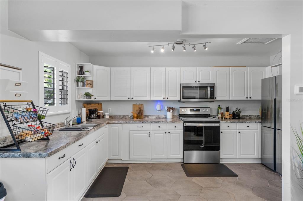 13830 Lake Mary Jane Road Orlando, FL 32832 - Photo 62 of 99