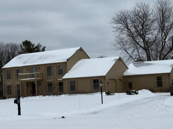 $805,000 | 5061 Timberview Court, Saline, MI 48176