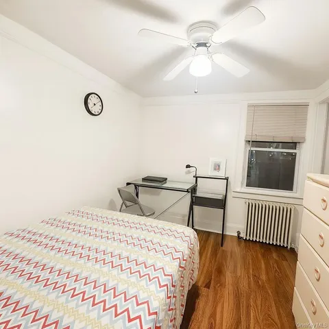 $958,000 | 9 Bagley Avenue, Albertson, NY 11507