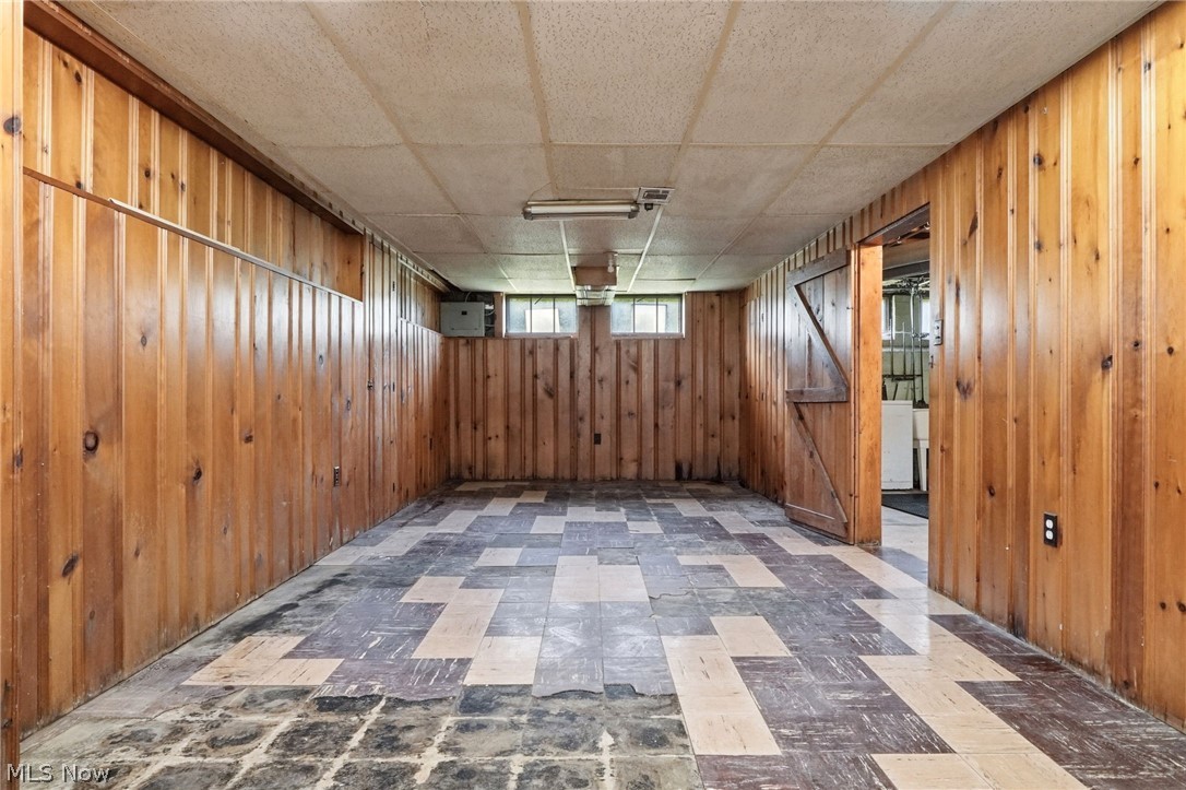 6210 Crossview Road Seven Hills, OH 44131 - Photo 36 of 45