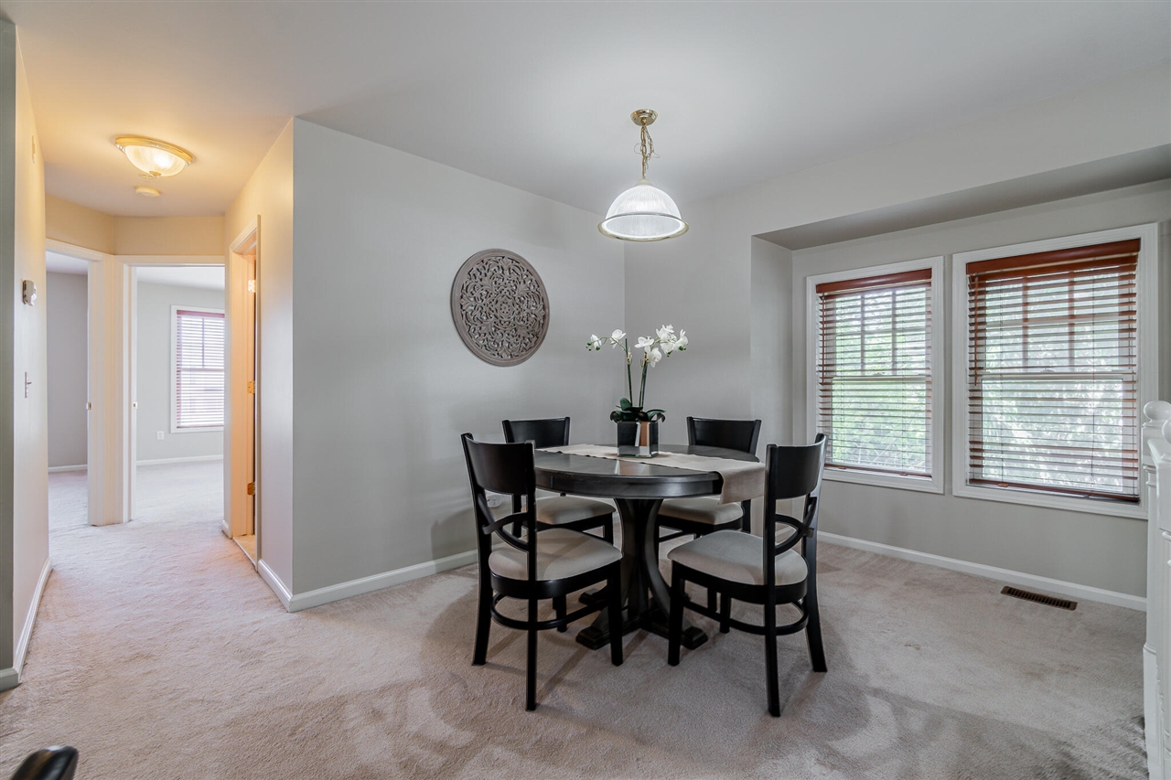 50147 Harding Street Canton, MI 48188 - Photo 8 of 24