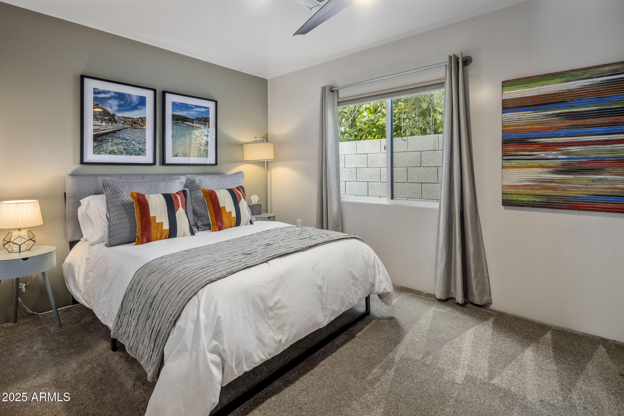 219 East Oregon Avenue Phoenix, AZ 85012 - Photo 31 of 37 Guest House Bedroom