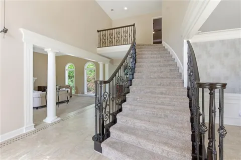 $899,950 | 4407 North Mulberry Drive, Kansas City, MO 64116