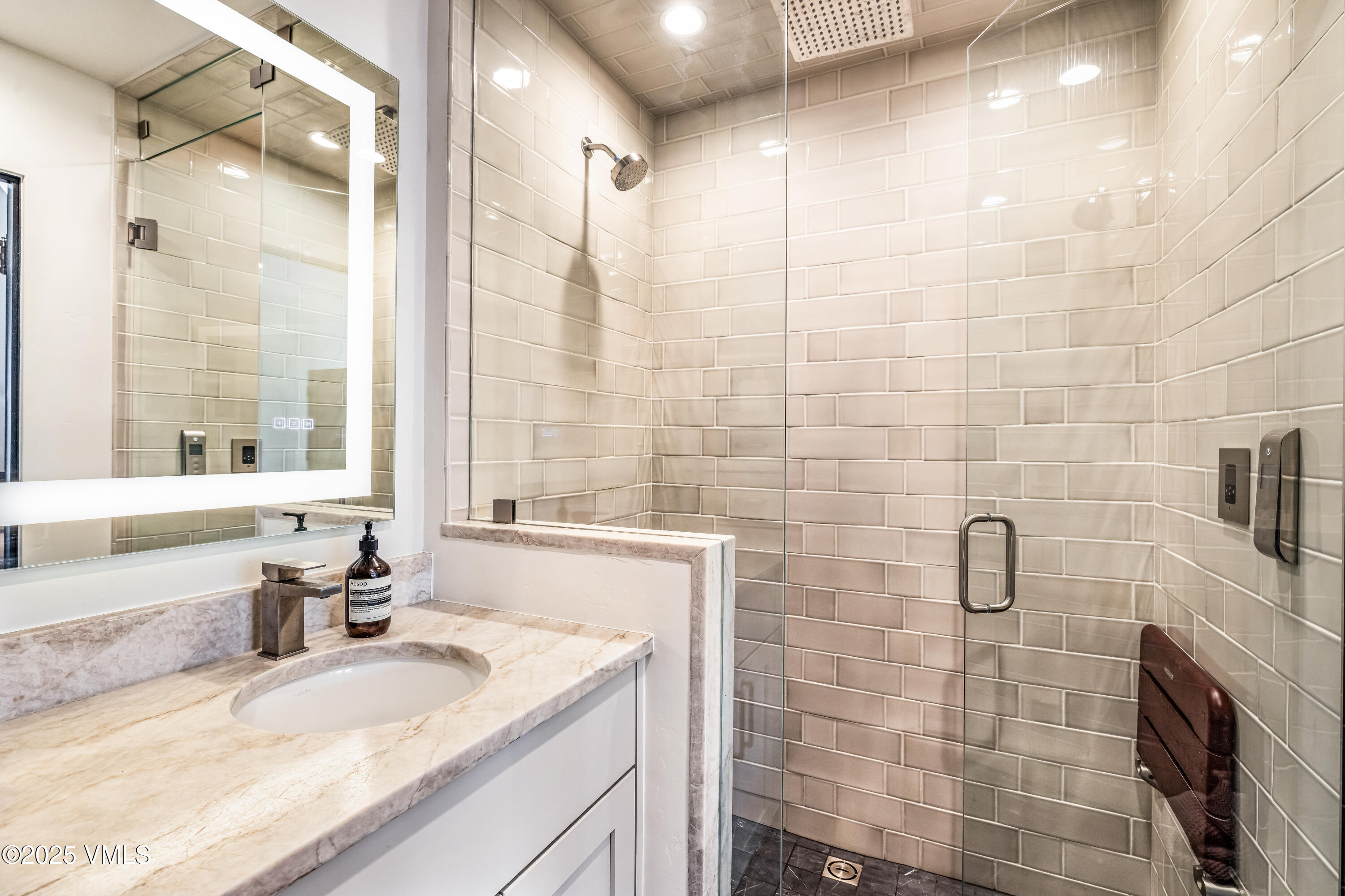 1881 Lions Ridge Loop, Unit 30 Vail, CO 81657 - Photo 17 of 38 VP 13