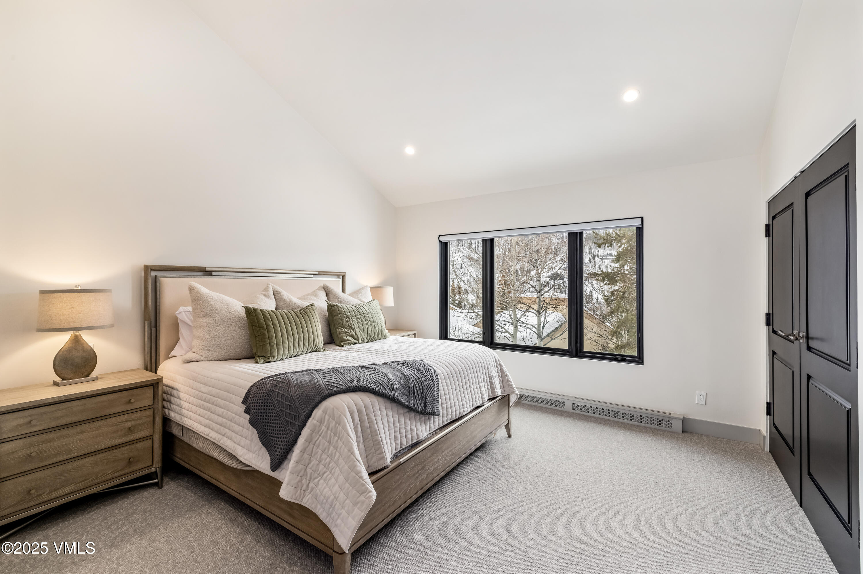 1881 Lions Ridge Loop, Unit 30 Vail, CO 81657 - Photo 19 of 38 VP 11