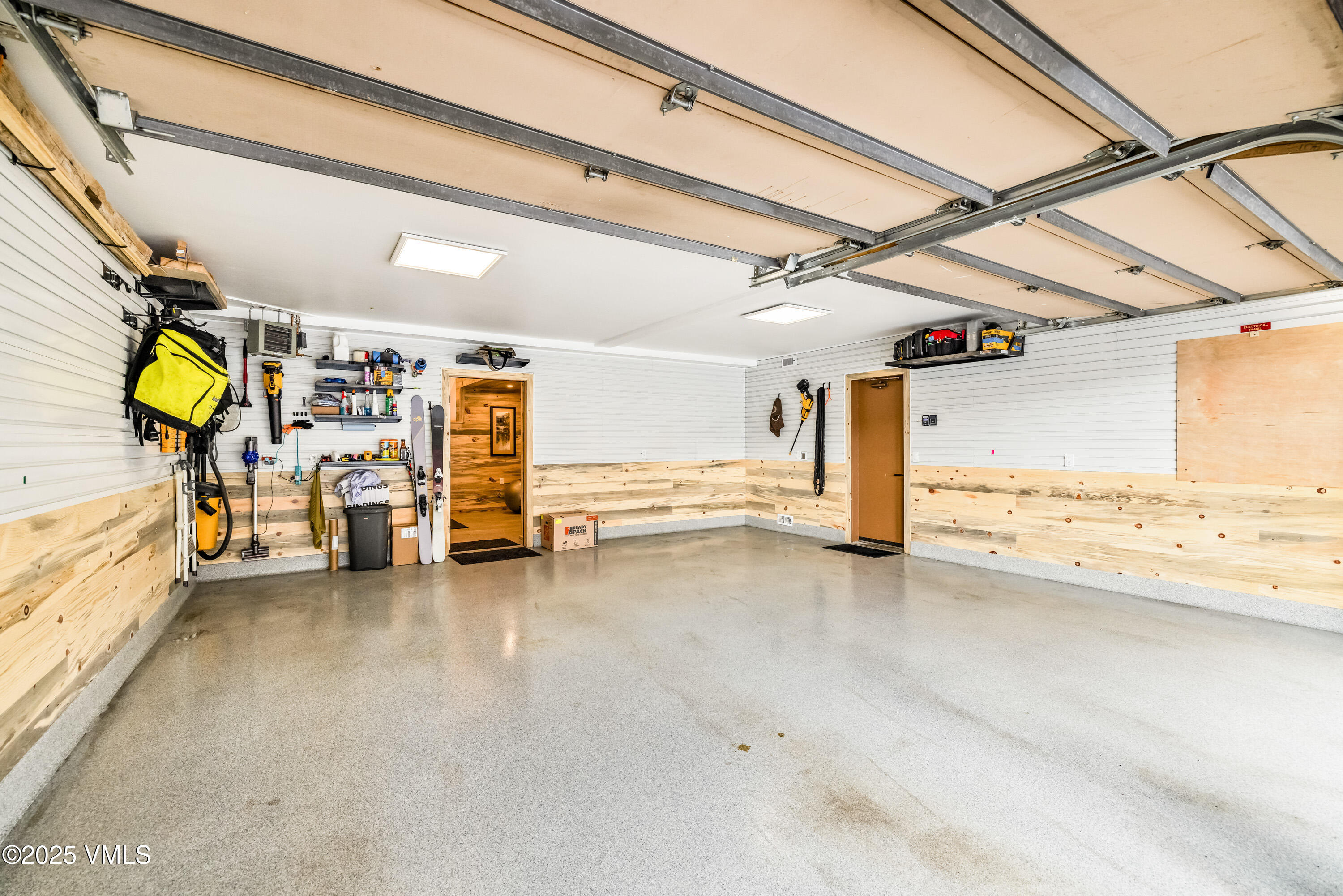 1881 Lions Ridge Loop, Unit 30 Vail, CO 81657 - Photo 28 of 38 VP garage