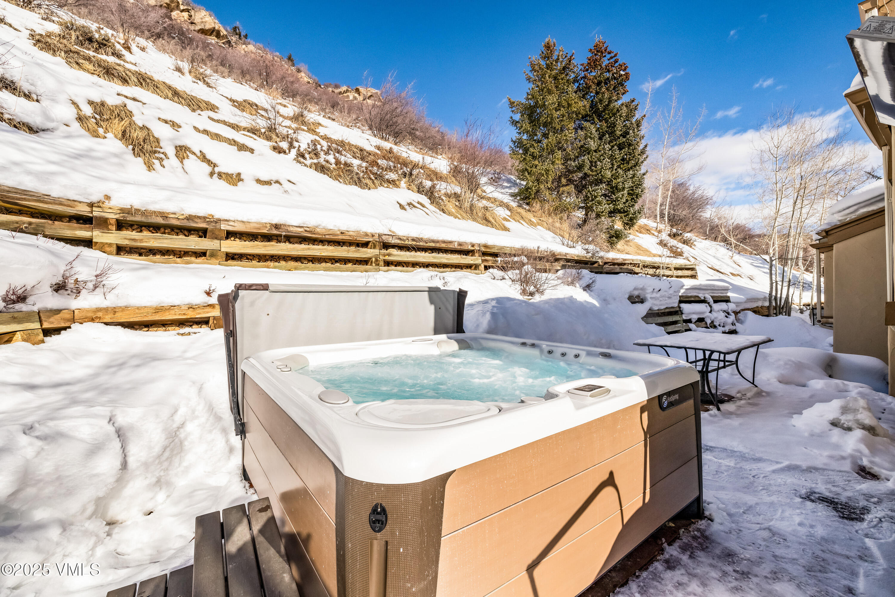 1881 Lions Ridge Loop, Unit 30 Vail, CO 81657 - Photo 37 of 38 hot tub 2