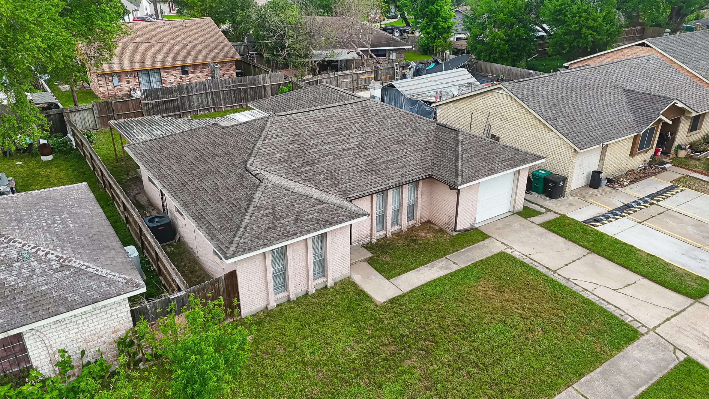 15022 Chipman Ln. Houston, TX 77060 - Photo 32 of 40 Front aerial view