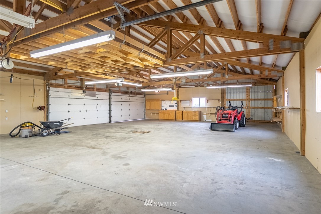 1321 Ne Road East Moses Lake, WA 98837 - Photo 11 of 40 Gallery Image 11