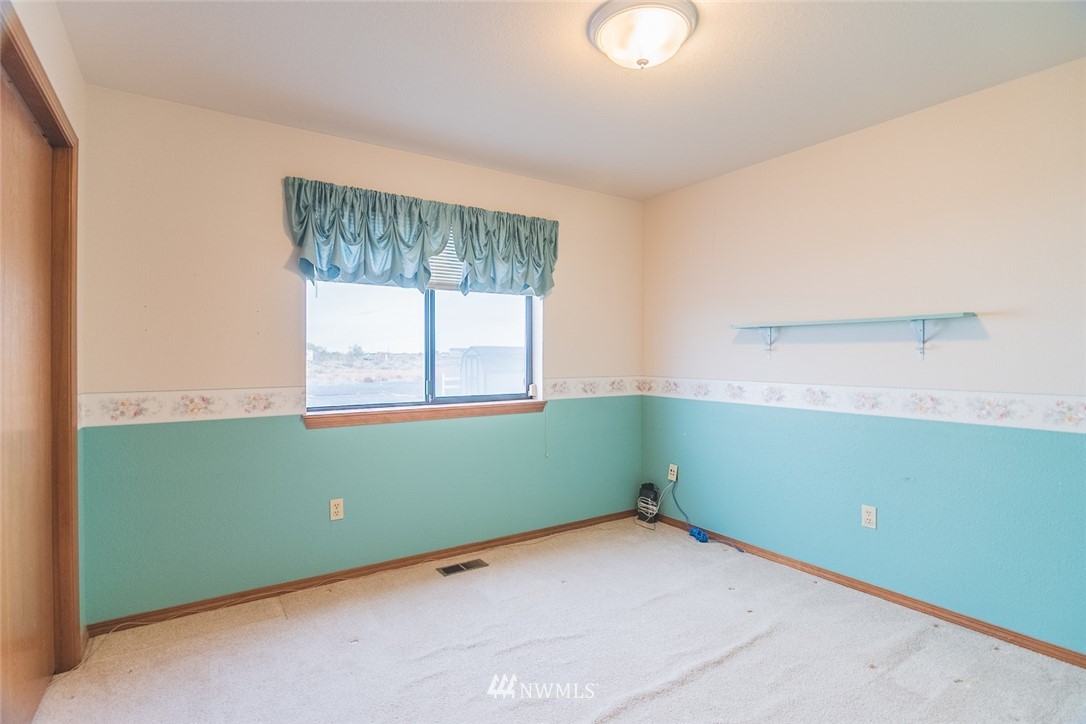1321 Ne Road East Moses Lake, WA 98837 - Photo 25 of 40 Gallery Image 25