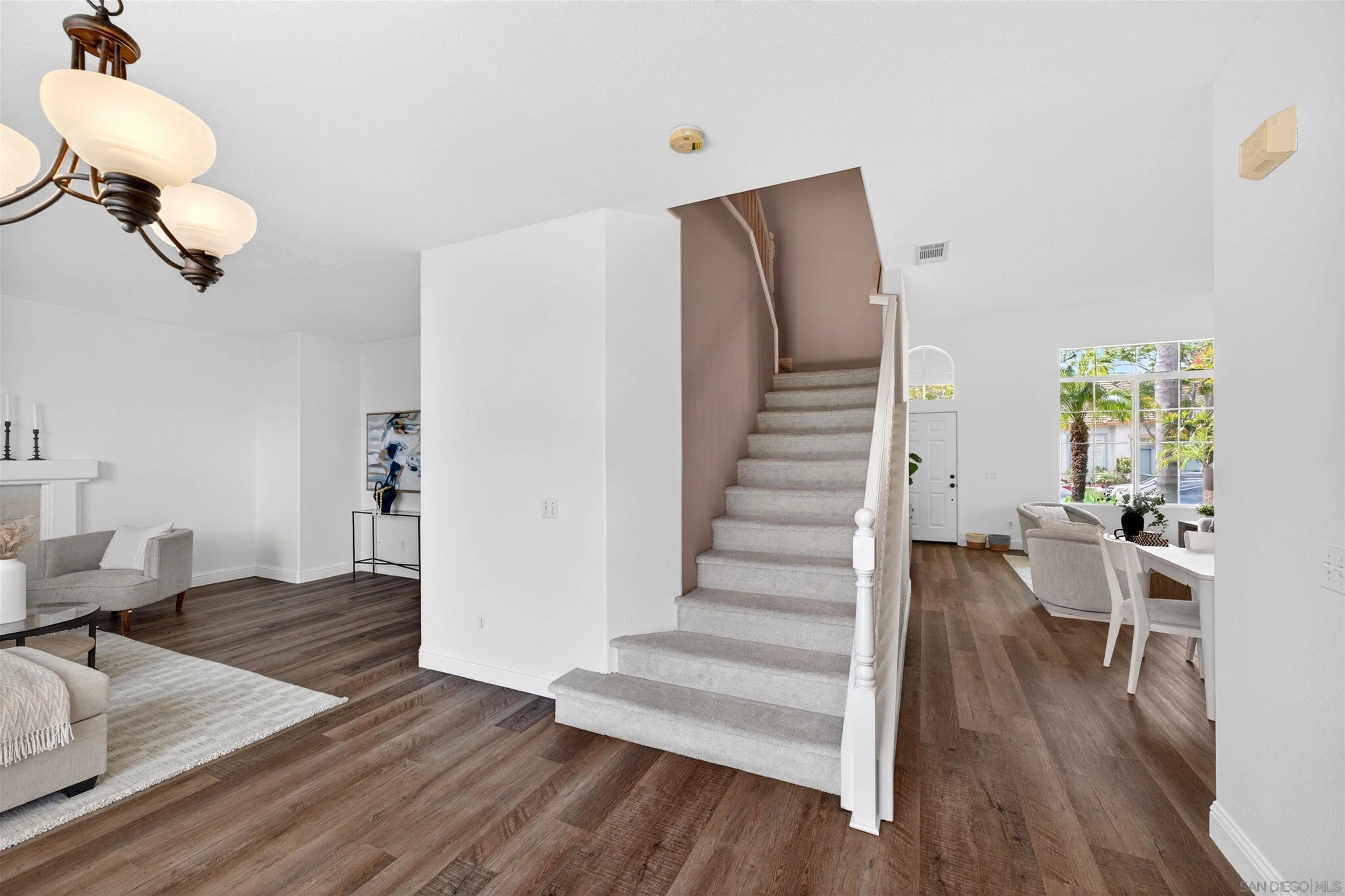 1877 El Modena Road Chula Vista, CA 91913 - Photo 11 of 38 Gallery Image 11