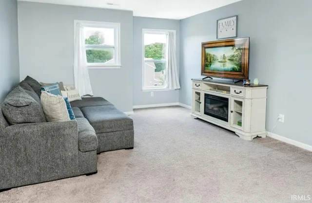 $465,000 | 701 Abigail Lane, Ellettsville, IN 47429