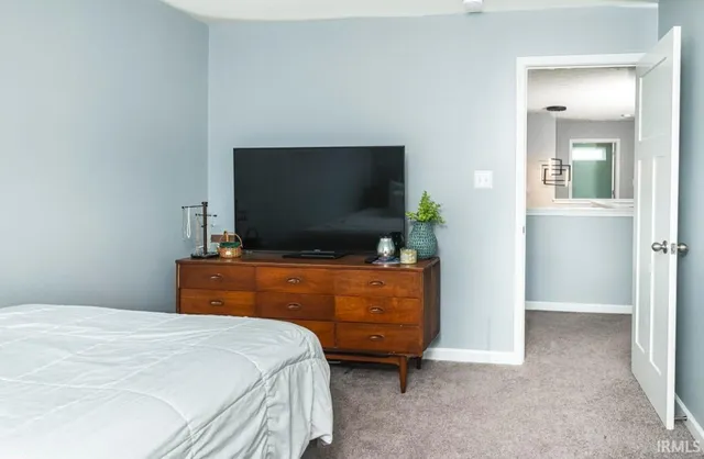 $465,000 | 701 Abigail Lane, Ellettsville, IN 47429