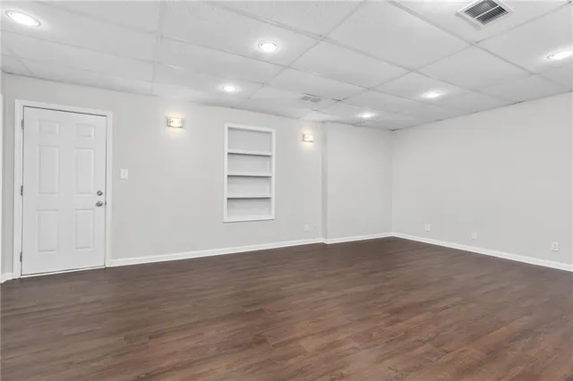 wooden floor in an empty room with wooden floor