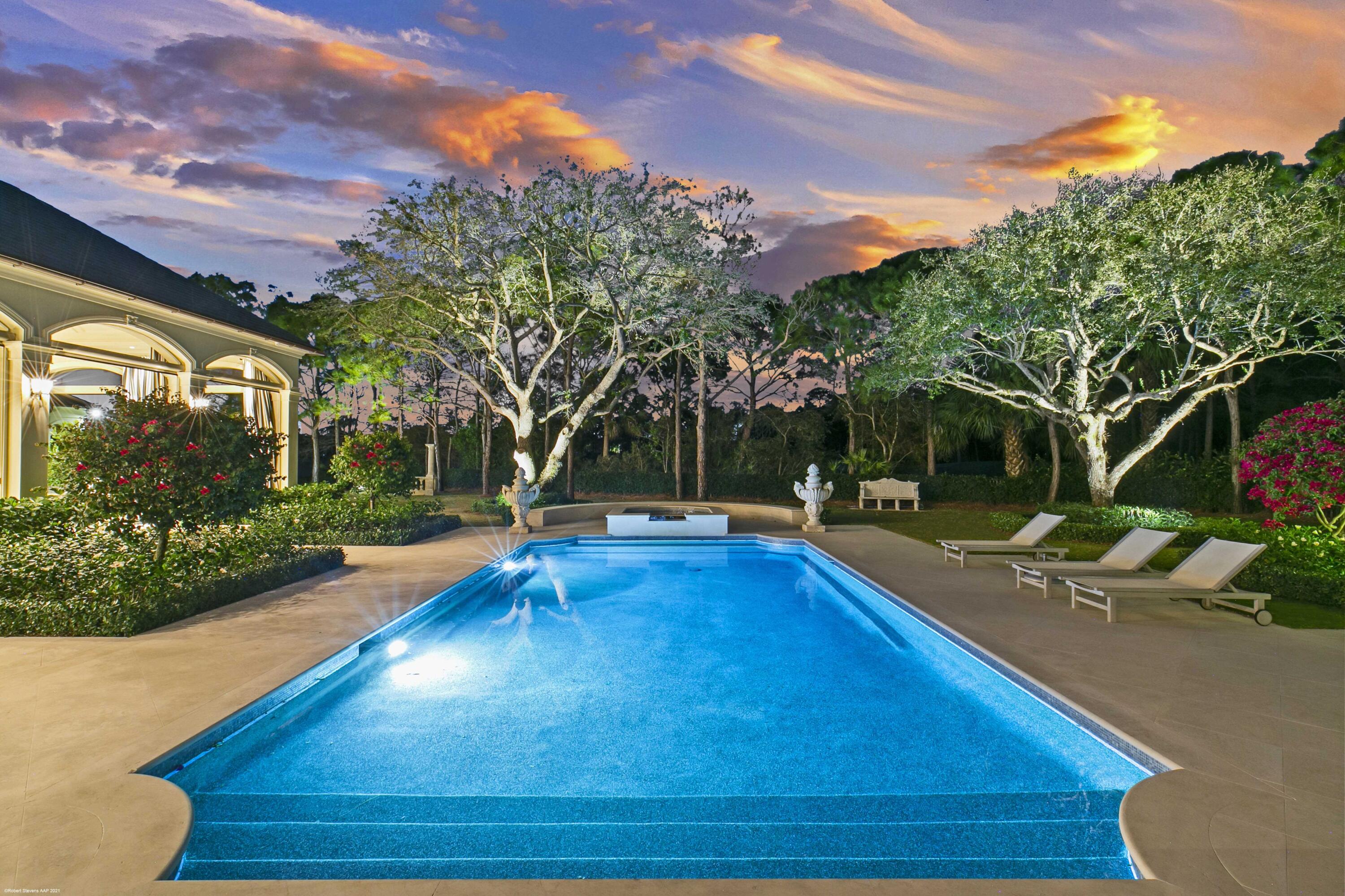 146 Bears Club Drive Jupiter, FL 33477 - Photo 8 of 115 Pool