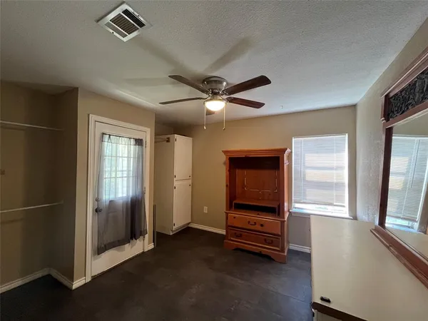 $1,595 | 159 County Road 3501, Greenville, TX 75402