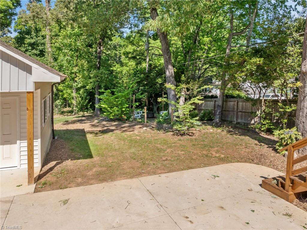 919 Rotary Drive High Point, NC 27262 - Photo 38 of 40