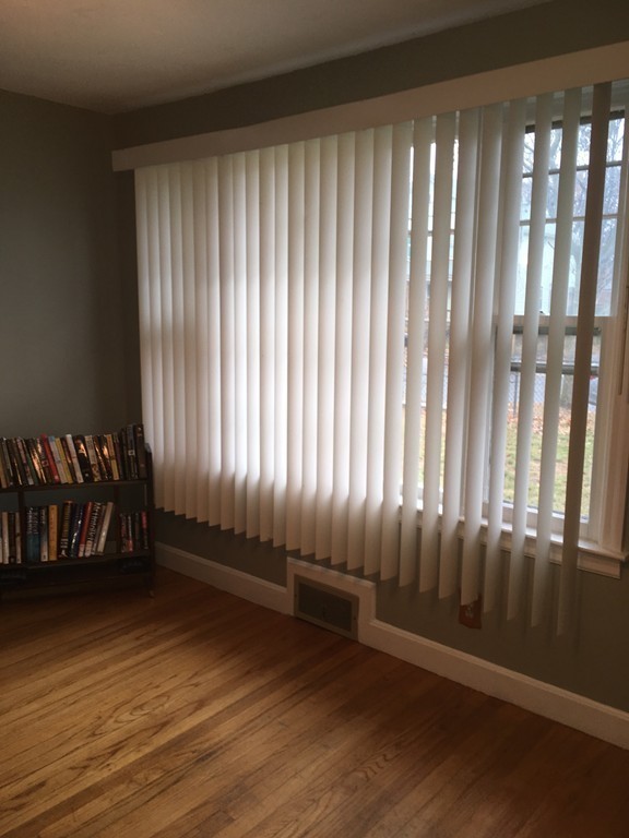 120 Savoy Avenue Springfield, MA 01104 - Photo 6 of 10 Gallery Image 6