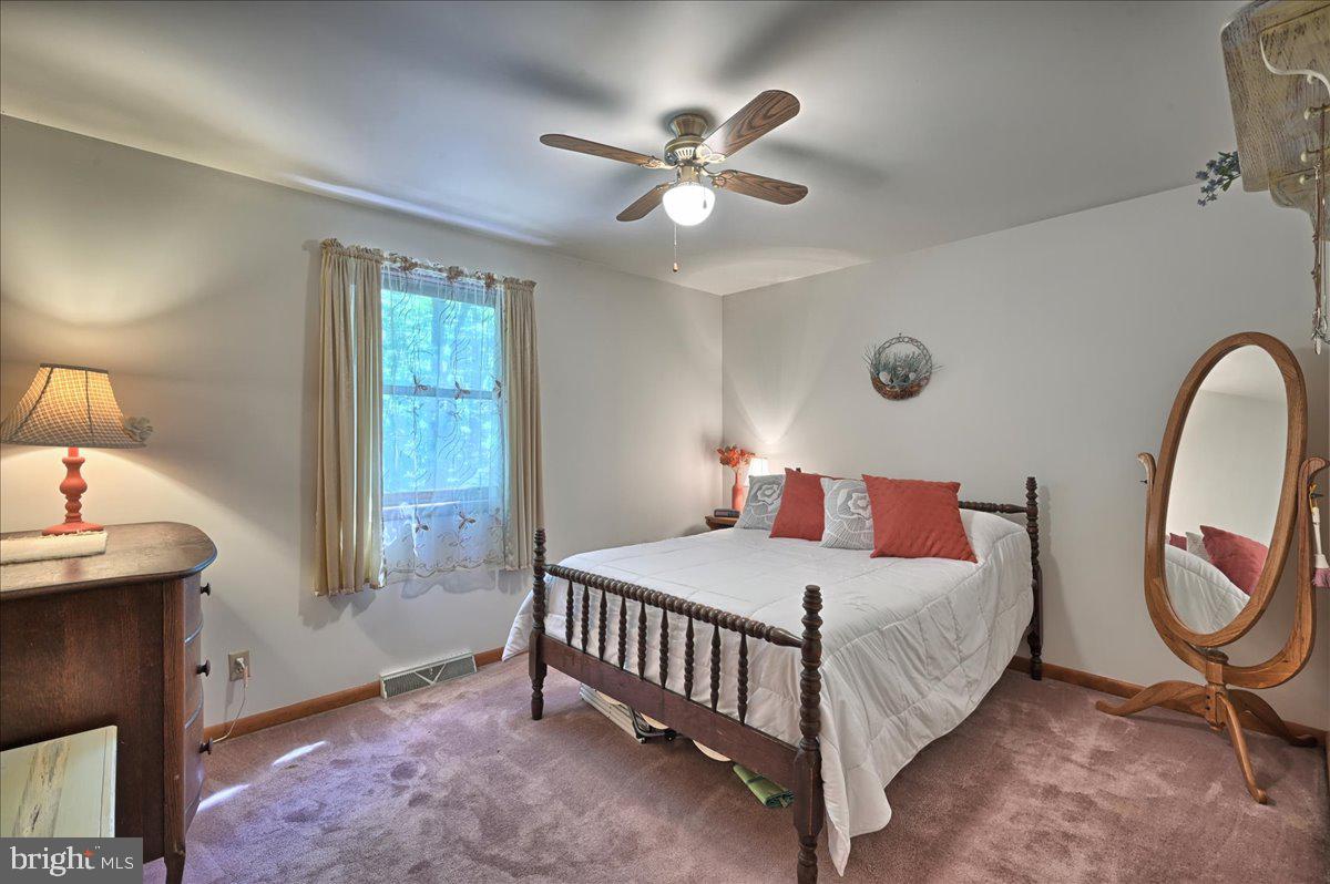 608 Spring Lane Boiling Springs, PA 17007 - Photo 42 of 52 BR #2