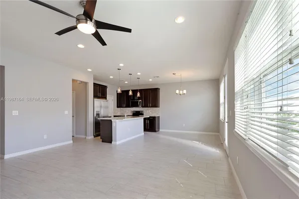 $4,100 | 1101 Banyan Drive, Hollywood, FL 33021