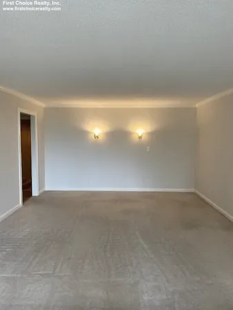 $2,800 | 77 Pond Avenue, Unit 503, Brookline, MA 02445