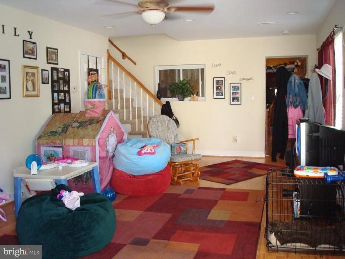 313 Greyhound Road Essex, MD 21221 - Photo 13 of 30 Family Room #2