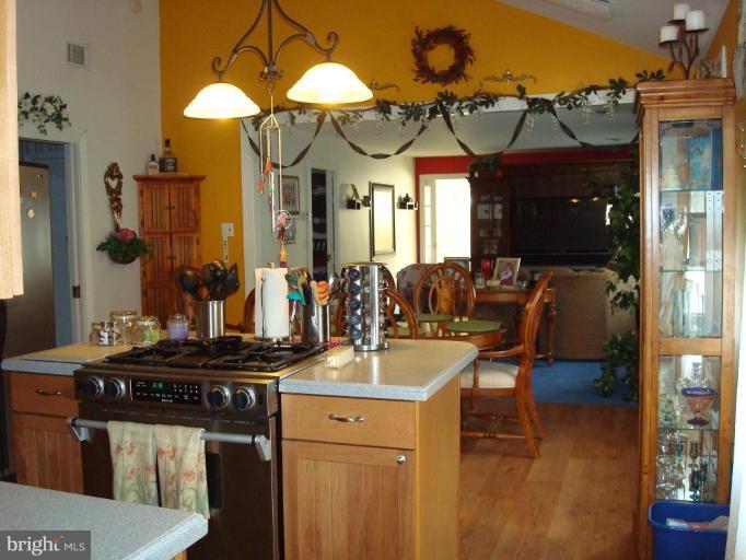 313 Greyhound Road Essex, MD 21221 - Photo 10 of 30 Kitchen #2