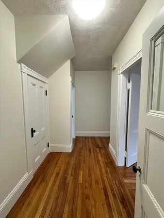 $3,200 | 173 Everett Street, Unit 1, Boston, MA 02134