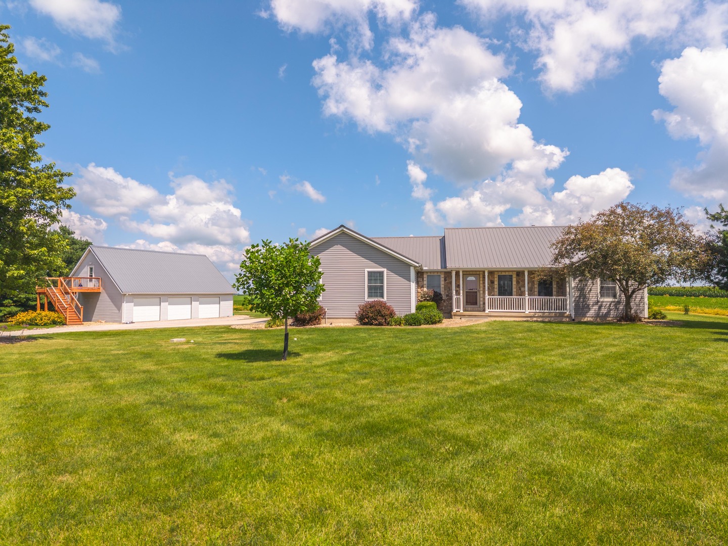 9850 North 300 E Road Gridley, IL 61744 - Photo 1 of 71 Gallery Image 1