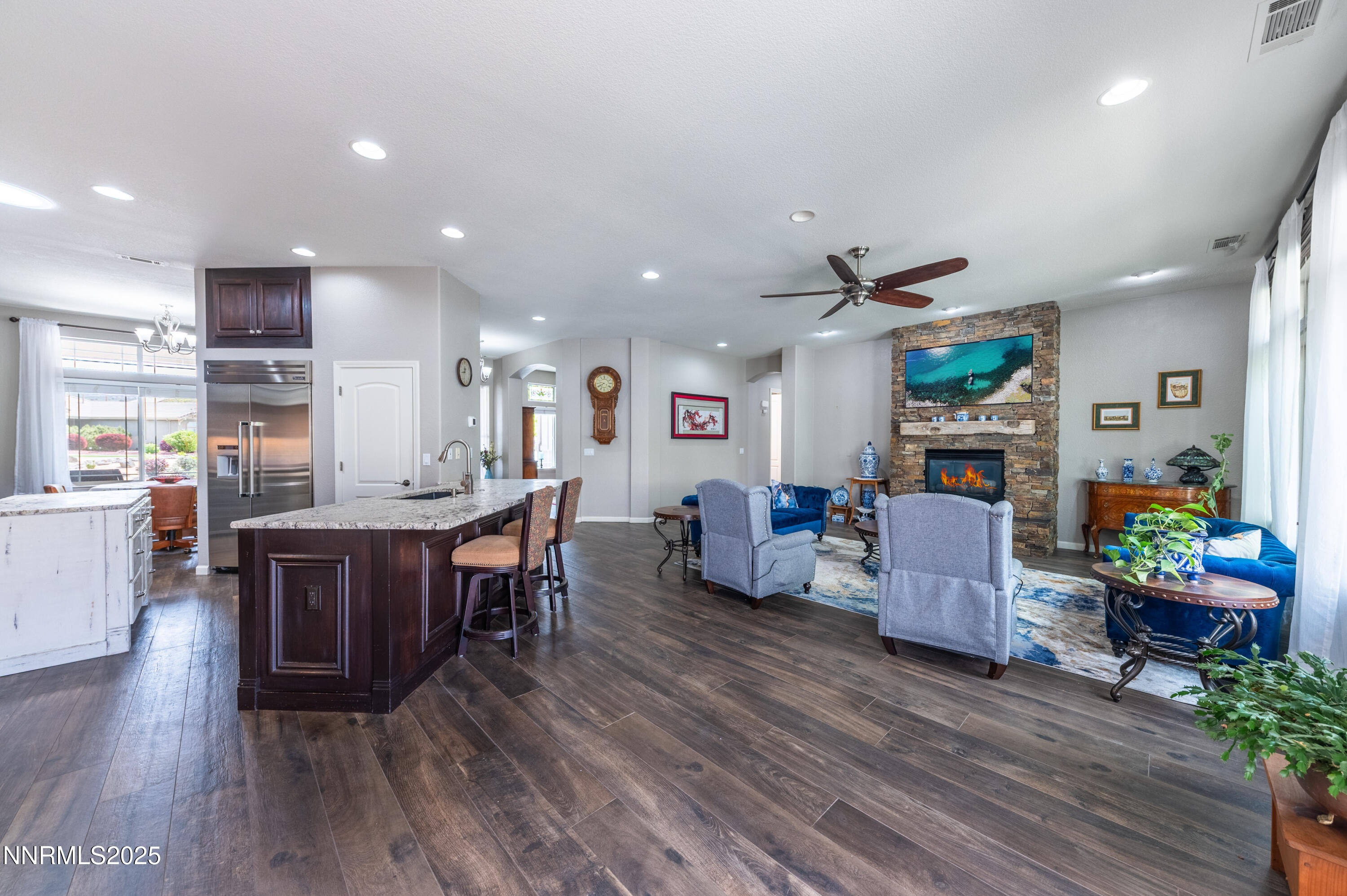 11645 Anthem Drive Sparks, NV 89441 - Photo 9 of 45 Kitchen great room