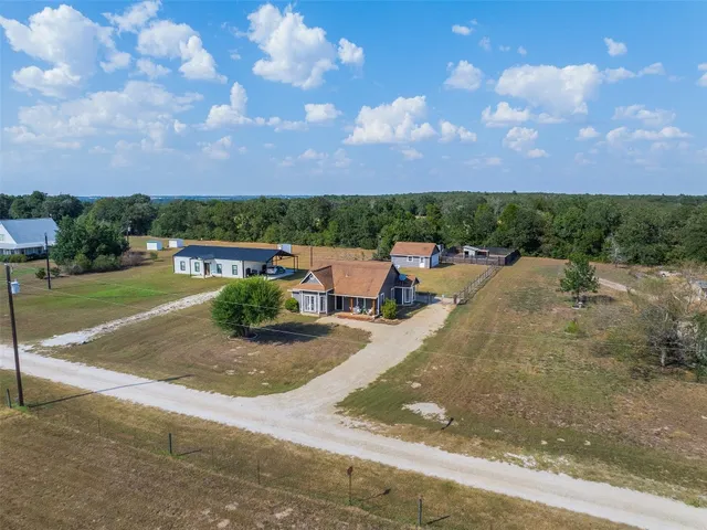 a view of a basketball court
