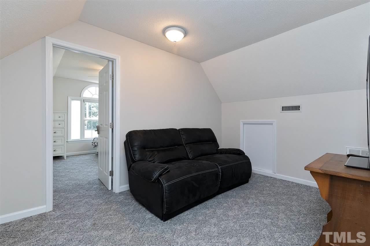 7613 Green Level Church Road Apex, NC 27523 - Photo 20 of 30 Gallery Image 20