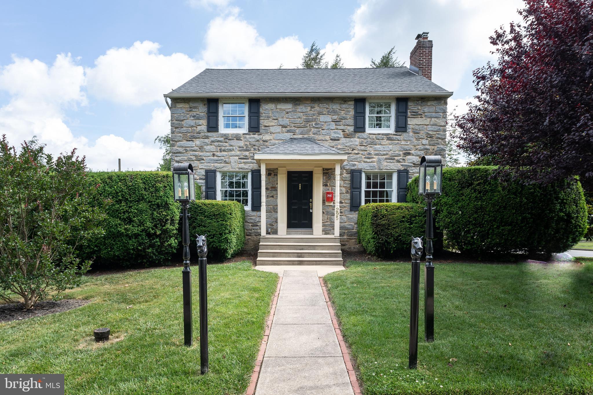 295 Avon Road Springfield, PA 19064 - Photo 2 of 47