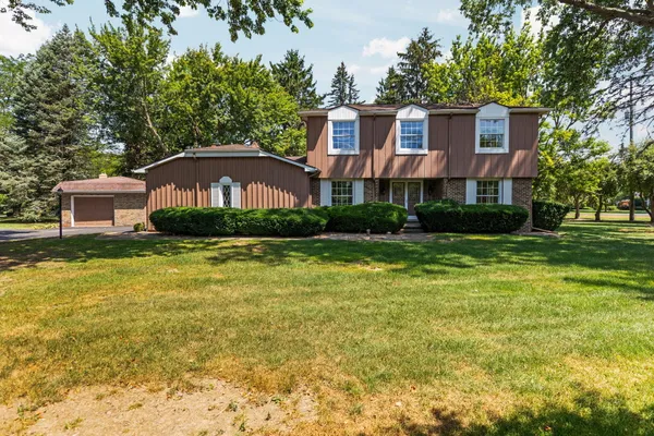 $539,900 | 3540 Meadow Lane, Saline, MI 48176