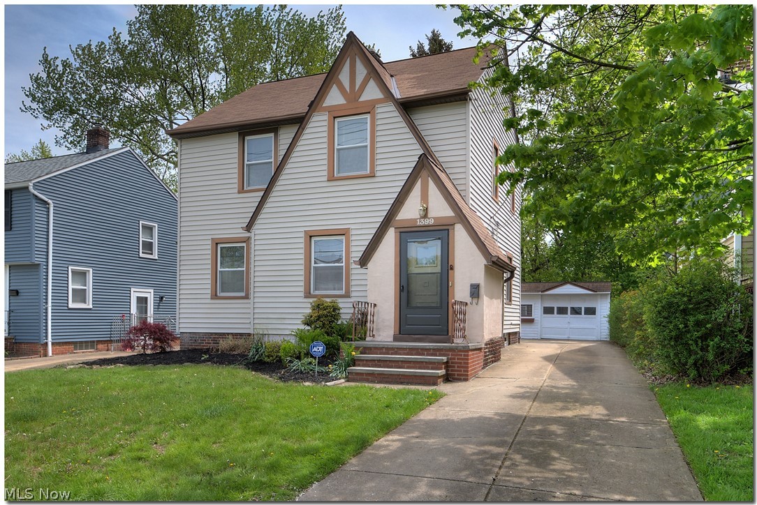 1399 Dill Road Cleveland, OH 44121 - Photo 1 of 35