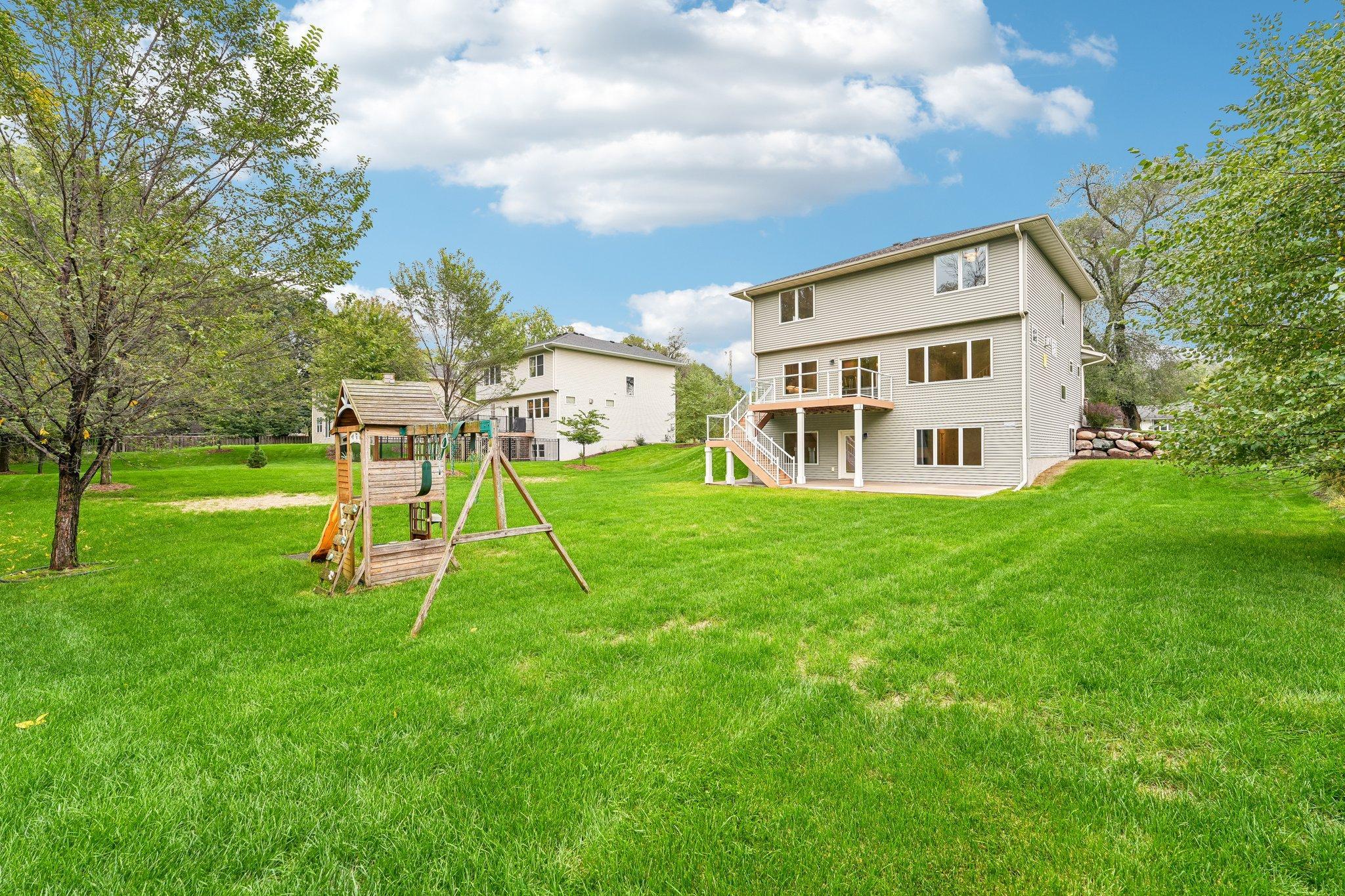 325 County B Road West Roseville, MN 55113 - Photo 54 of 73 Gallery Image 54
