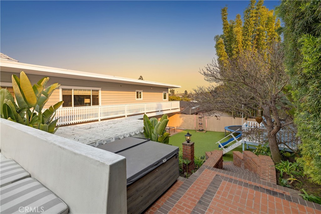 1006 Ave H Redondo Beach, CA 90277 - Photo 31 of 75