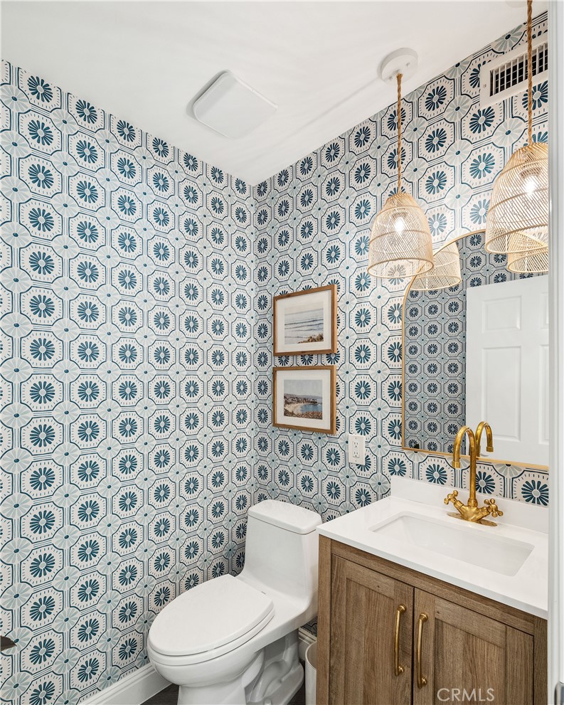 1006 Ave H Redondo Beach, CA 90277 - Photo 38 of 75 a bathroom with a sink toilet and shower