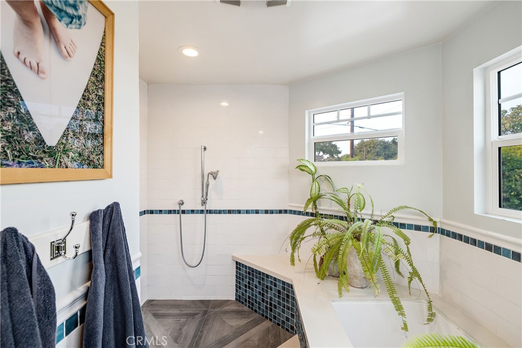 1006 Ave H Redondo Beach, CA 90277 - Photo 44 of 75